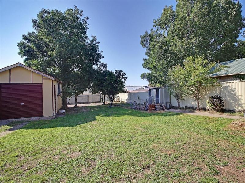 27 Robinson Street, Goulburn NSW 2580