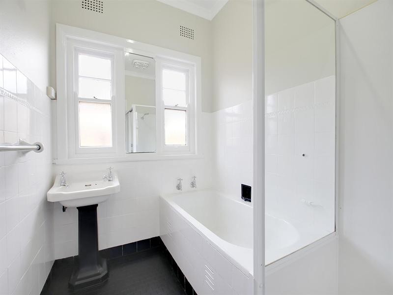 18 Hume Street, Goulburn NSW 2580