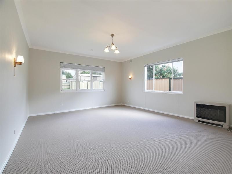 18 Hume Street, Goulburn NSW 2580