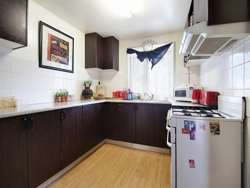 20 Strathallen Crescent, Goulburn NSW 2580