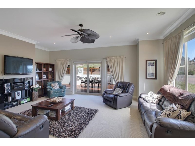 15 Hinchcliffe Close, Goulburn NSW 2580