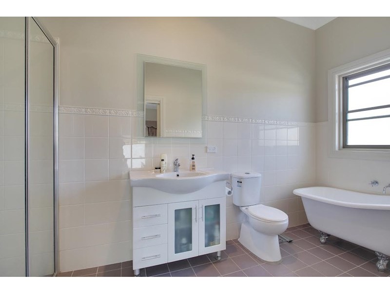 15 Hinchcliffe Close, Goulburn NSW 2580