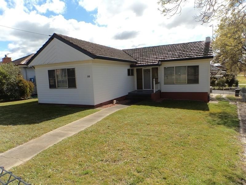 99 Combermere Street, Goulburn NSW 2580