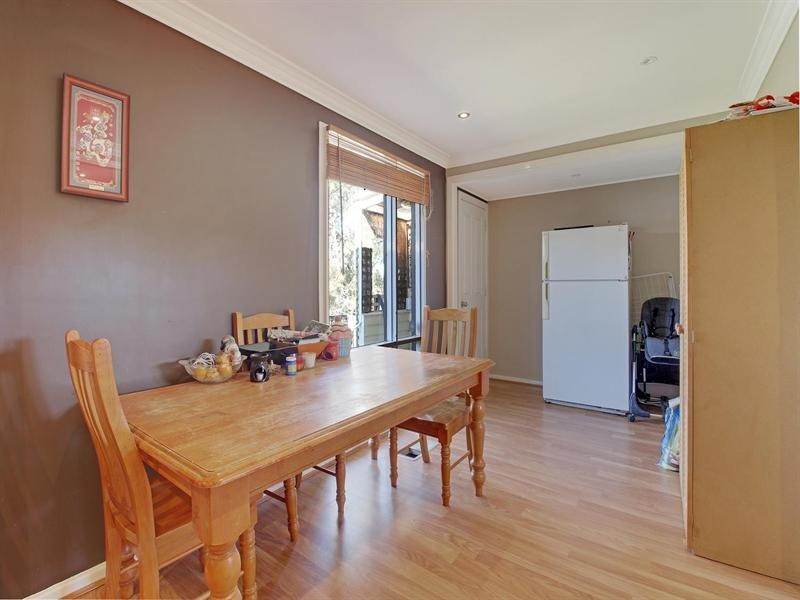 15 Caoura Crescent, Goulburn NSW 2580