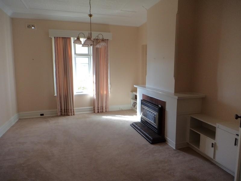 68 Cowper Street, Goulburn NSW 2580