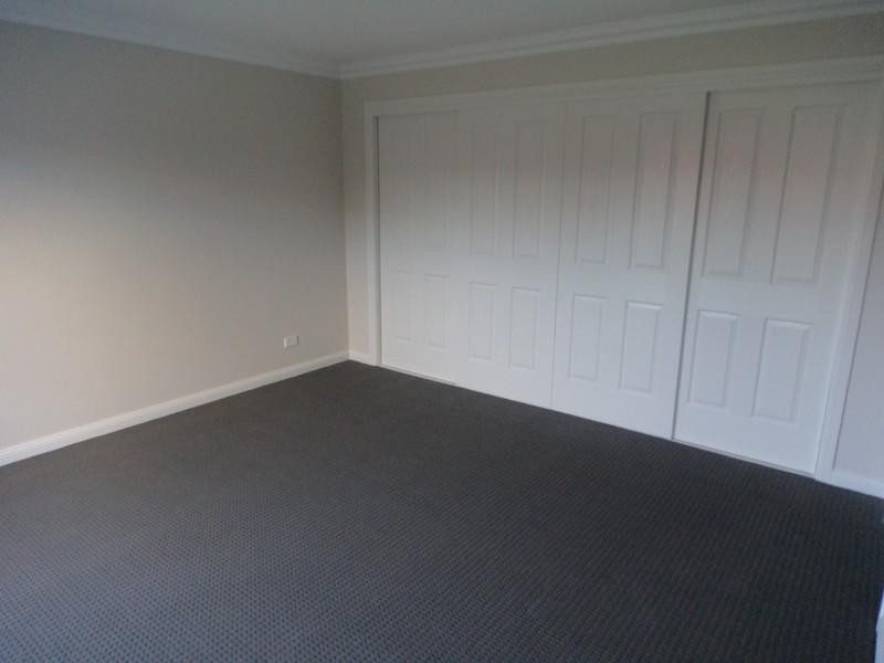 5 The Avenue, Goulburn NSW 2580