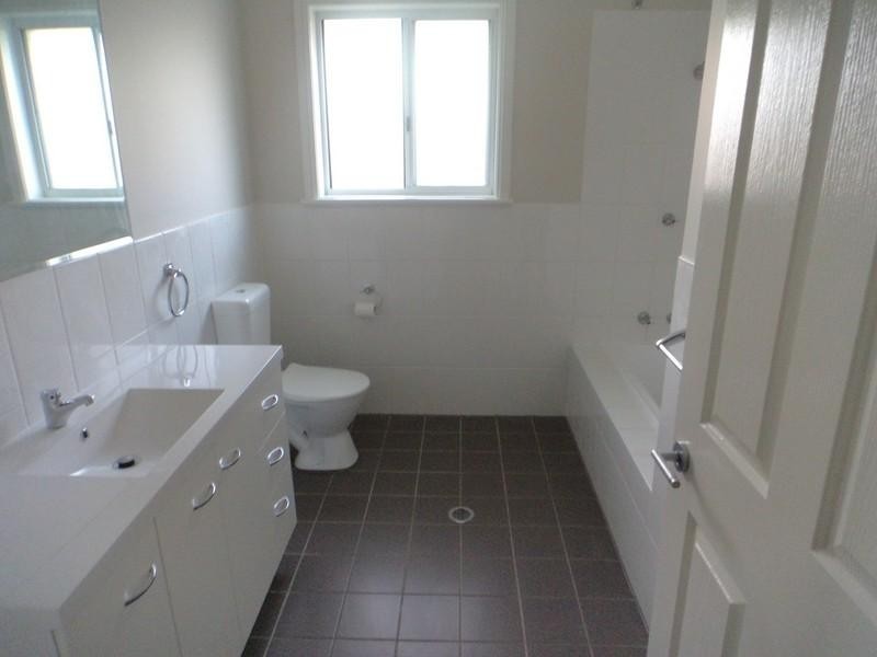 5 The Avenue, Goulburn NSW 2580