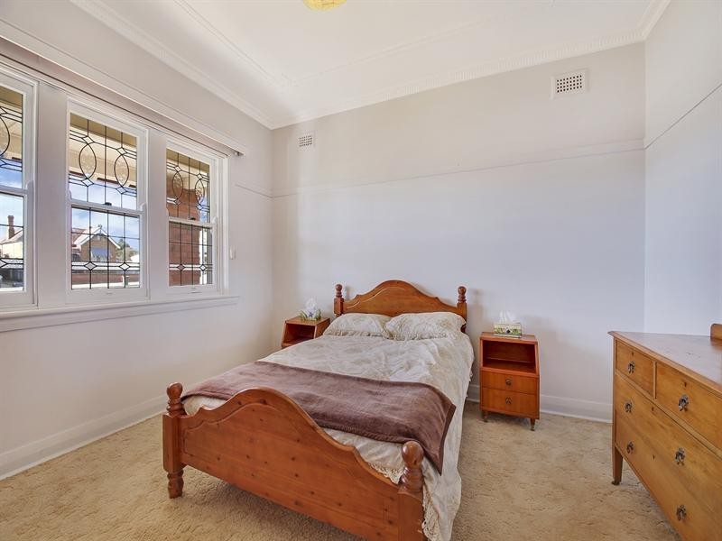 52 Victoria Street, Goulburn NSW 2580