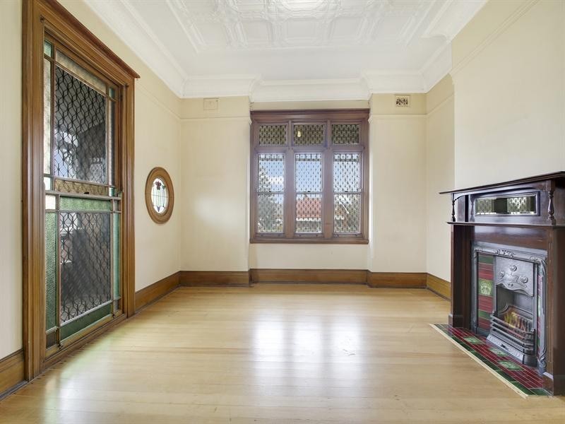 216 Cowper Street, Goulburn NSW 2580