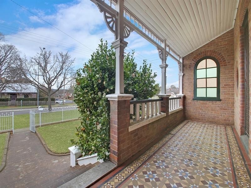 216 Cowper Street, Goulburn NSW 2580