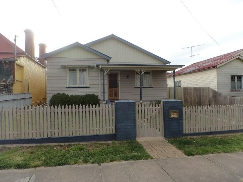 94 Coromandel Street, Goulburn NSW 2580