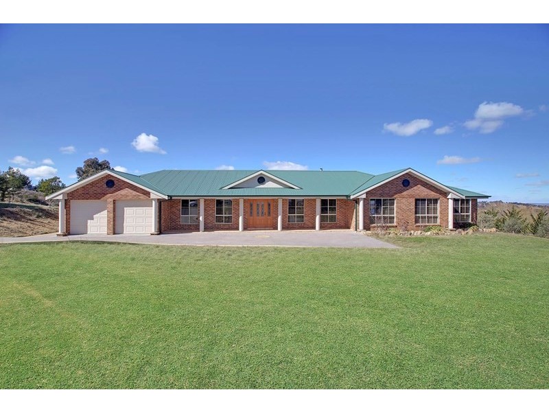 135 Run O Waters Drive, Goulburn NSW 2580