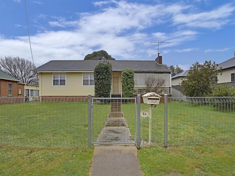 24 Mulwaree Street, Goulburn NSW 2580
