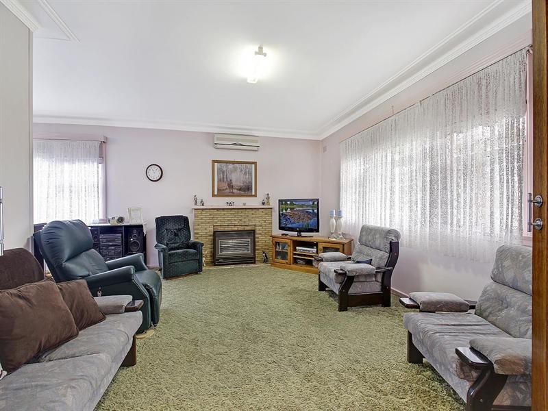 24 Mulwaree Street, Goulburn NSW 2580