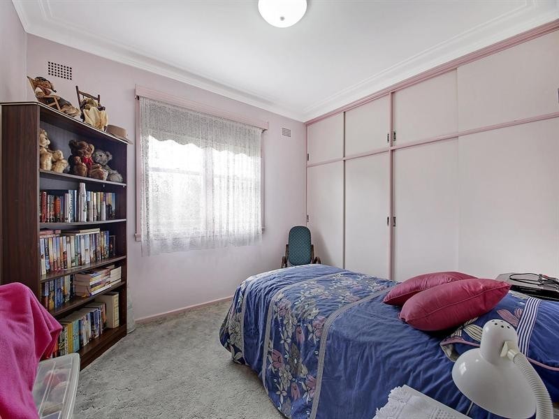 24 Mulwaree Street, Goulburn NSW 2580