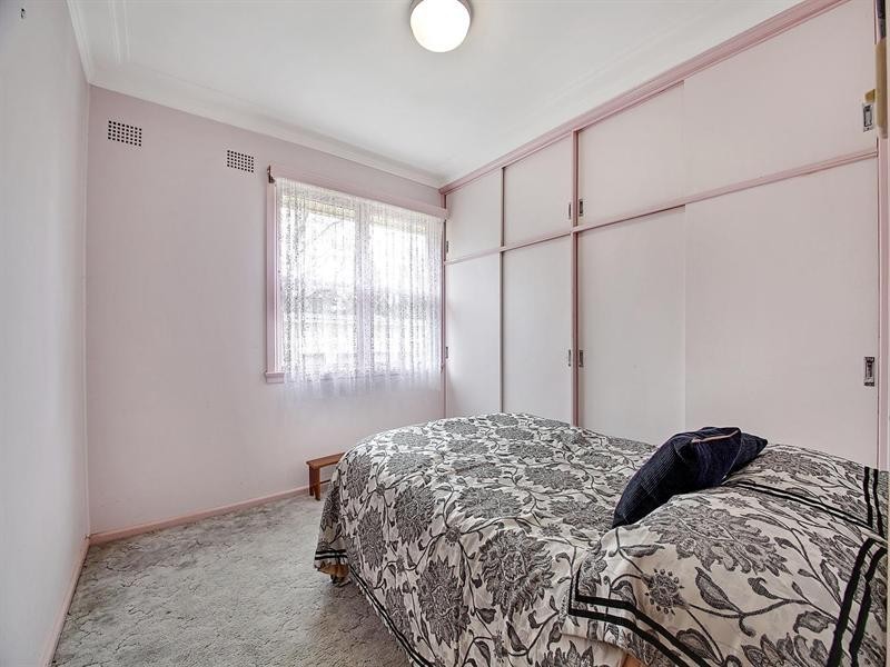 24 Mulwaree Street, Goulburn NSW 2580