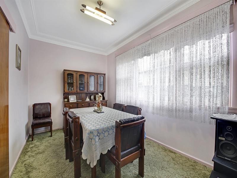 24 Mulwaree Street, Goulburn NSW 2580