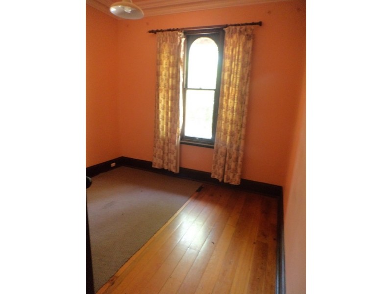 1/142 Cowper Street, Goulburn NSW 2580