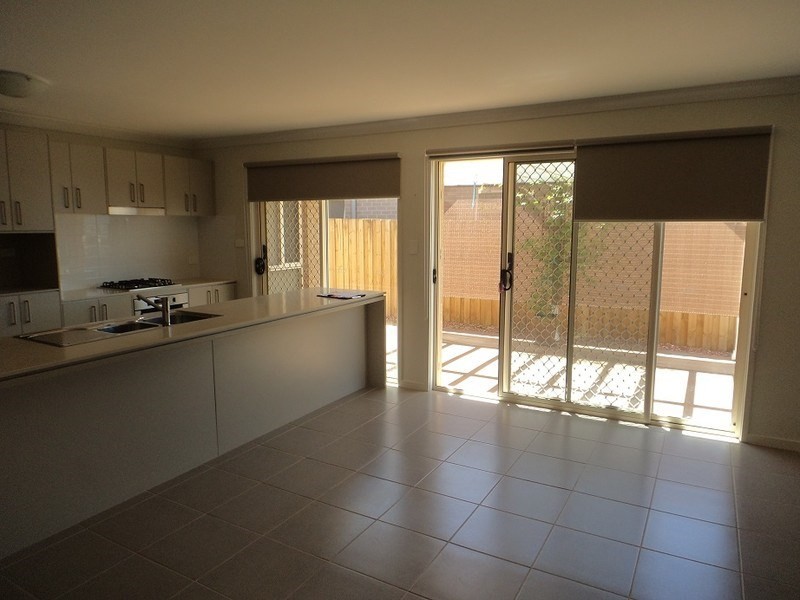 4 Walsh Drive, Goulburn NSW 2580