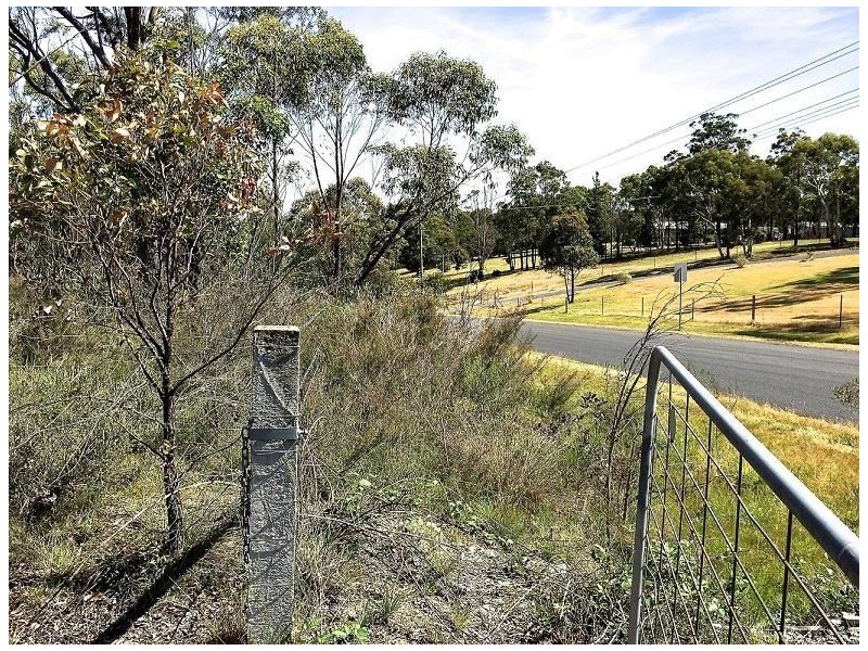 92 Mulwaree Drive, Tallong NSW 2579