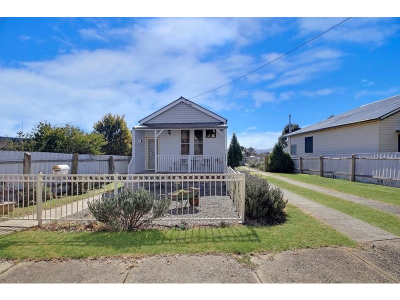 41 Lansdowne Street, Goulburn NSW 2580