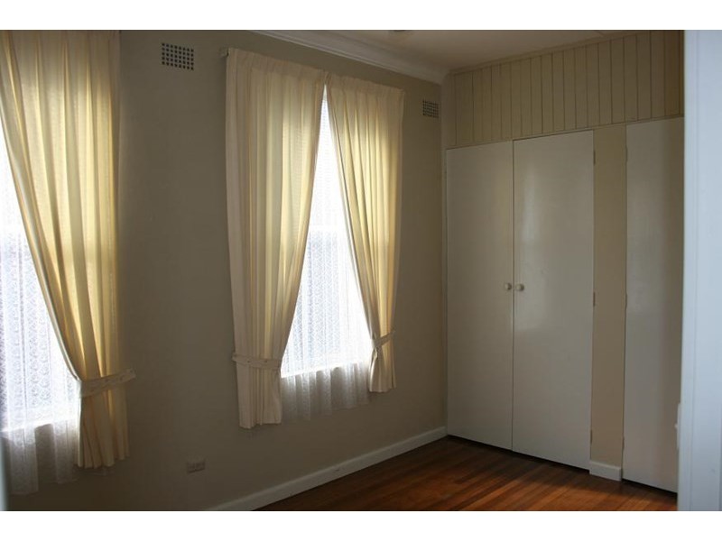 135 Clifford Street, Goulburn NSW 2580