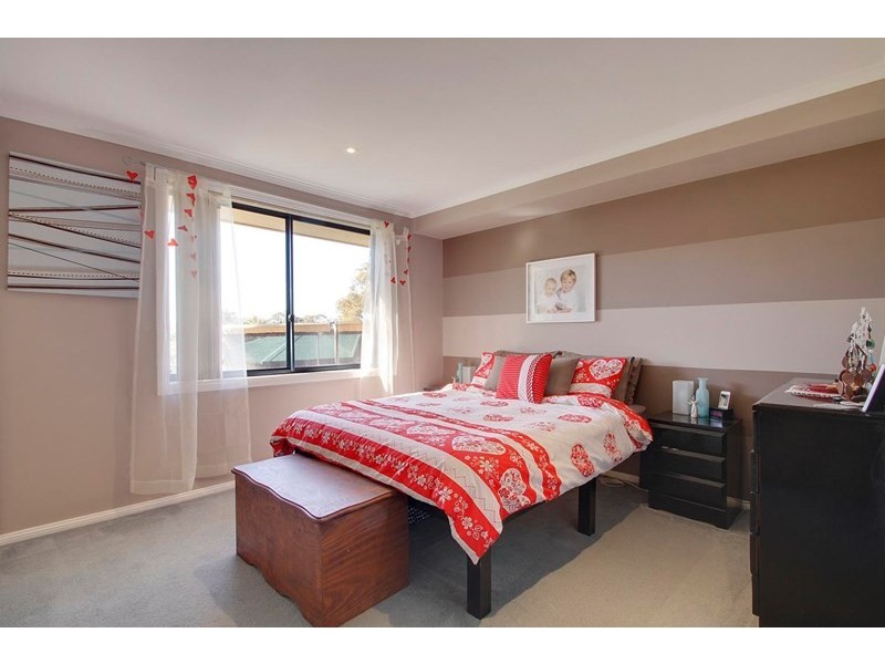 52 Ivy Lea Place, Goulburn NSW 2580