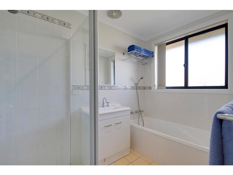 52 Ivy Lea Place, Goulburn NSW 2580