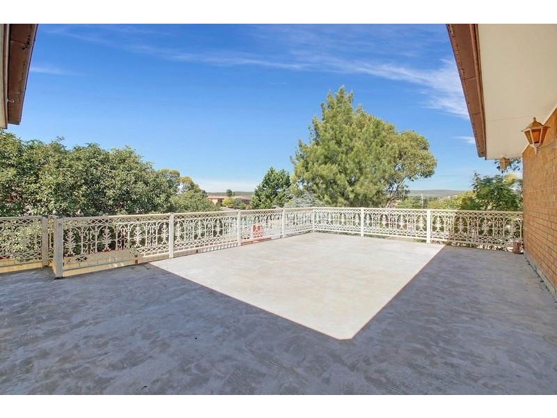 12 Komungla Crescent, Goulburn NSW 2580