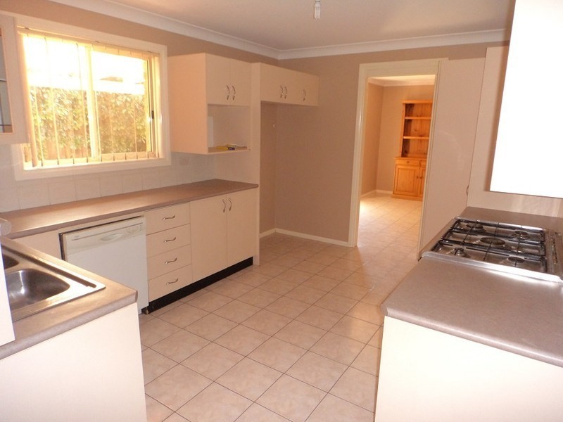 44 Jacqua Avenue, Goulburn NSW 2580