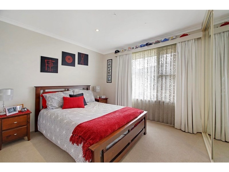 18 Lisgar Street, Goulburn NSW 2580