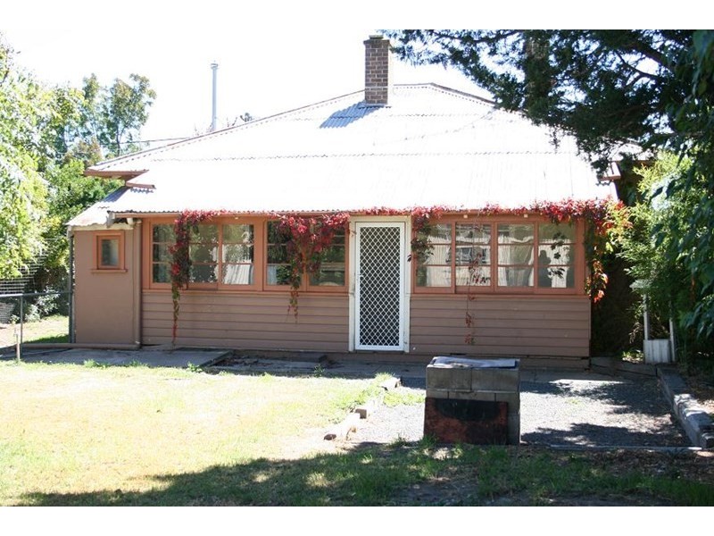 50 Opal Street, Goulburn NSW 2580