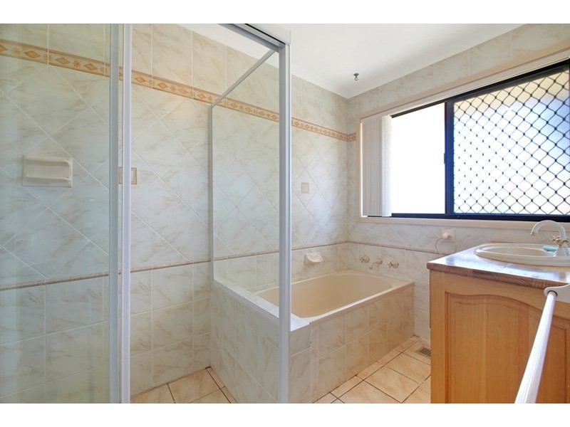 12 Komungla Crescent, Goulburn NSW 2580