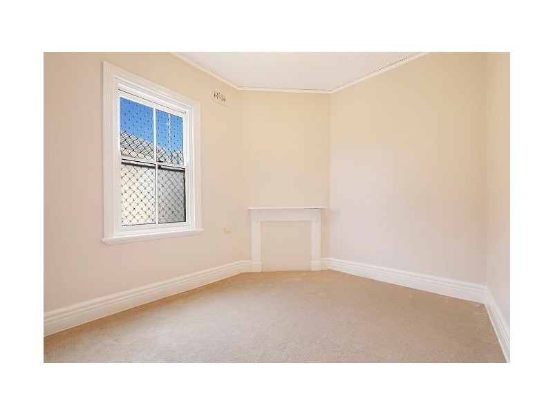 163 Bourke Street, Goulburn NSW 2580