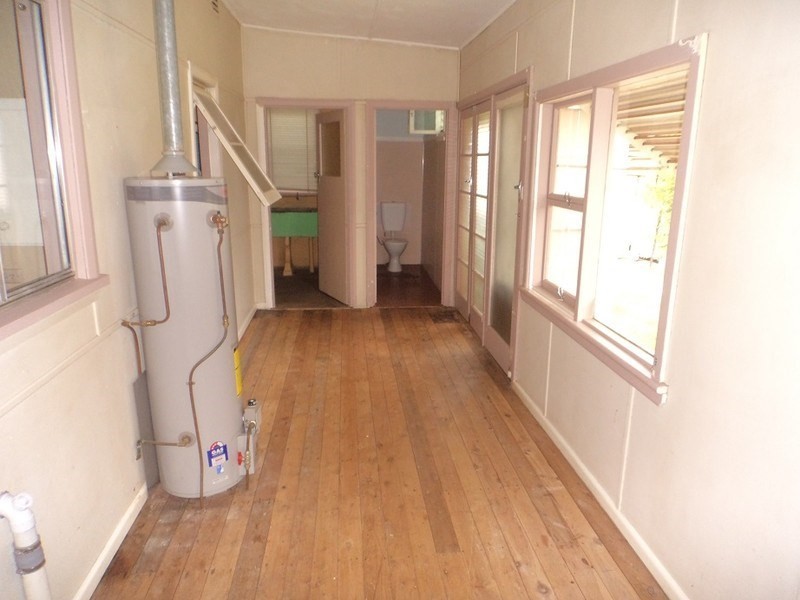 14 Gibson Street, Goulburn NSW 2580