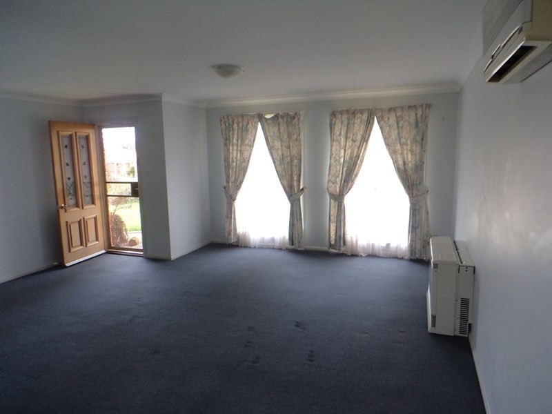 37 Jacqua Avenue, Goulburn NSW 2580