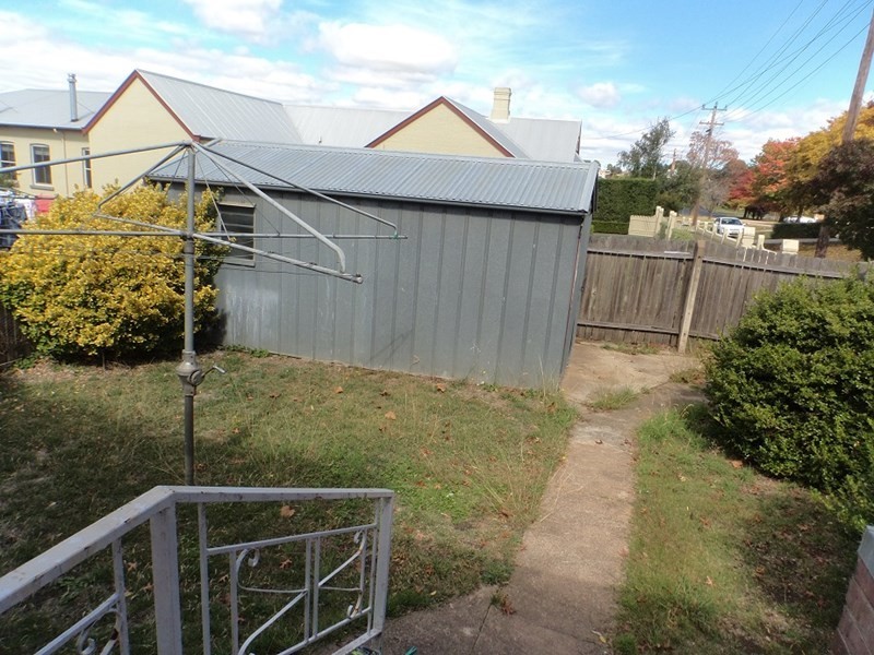 122 Addison Street, Goulburn NSW 2580