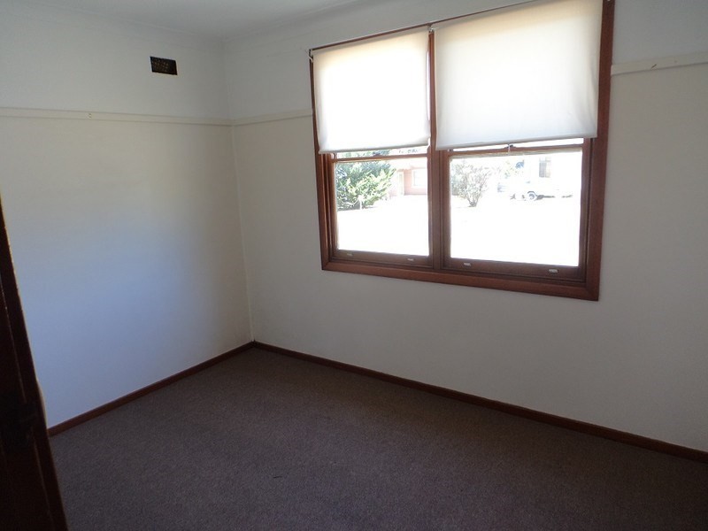 23 Wyatt Street, Goulburn NSW 2580