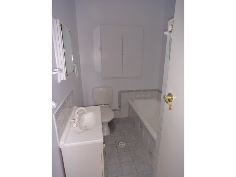 70 Queen Street, Goulburn NSW 2580