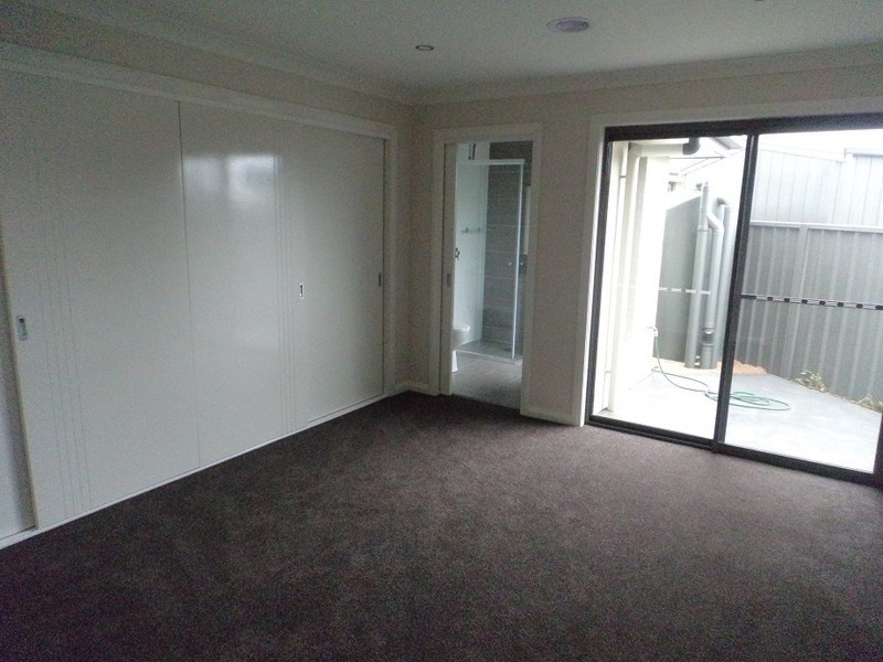 19B Mewburn Drive, Goulburn NSW 2580