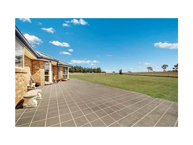 66 Bonnett Drive, Goulburn NSW 2580