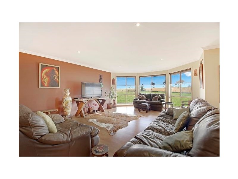 66 Bonnett Drive, Goulburn NSW 2580