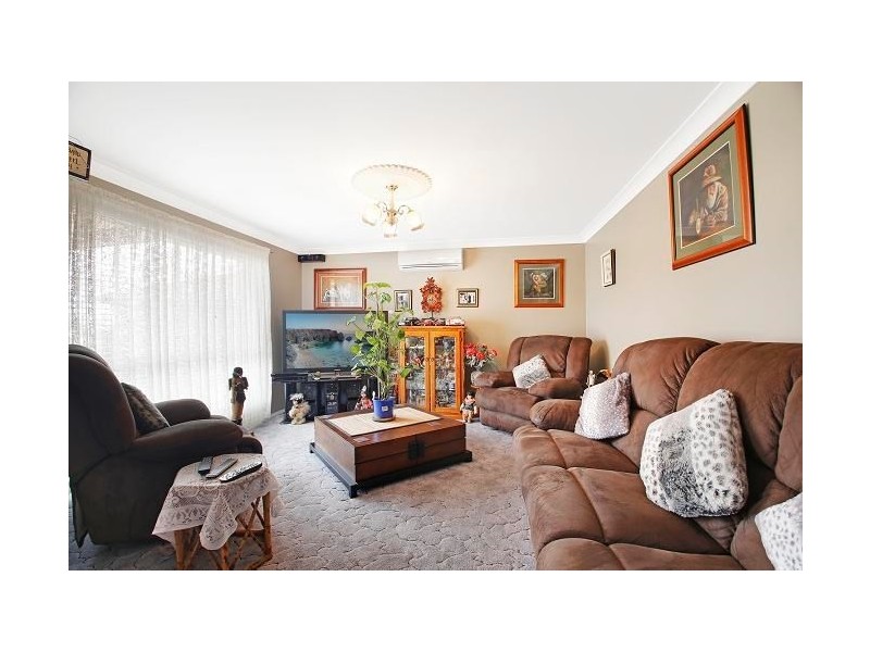 10 Samuel Place, Goulburn NSW 2580