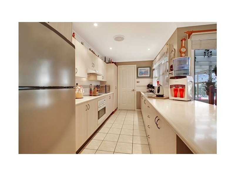 10 Samuel Place, Goulburn NSW 2580