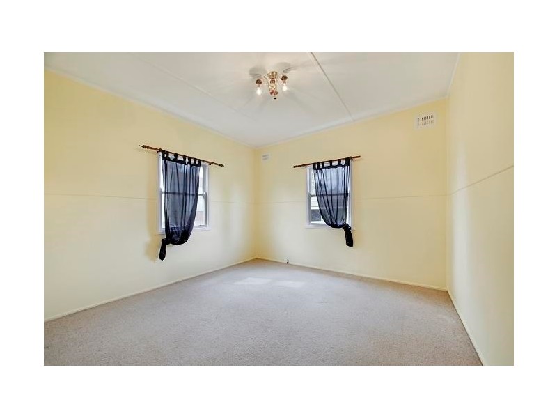 7 Hume Street, Goulburn NSW 2580