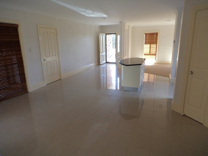 36 Fitzroy Street, Goulburn NSW 2580