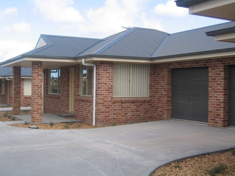 32 Addison Street, Goulburn NSW 2580