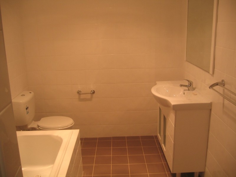 32 Addison Street, Goulburn NSW 2580