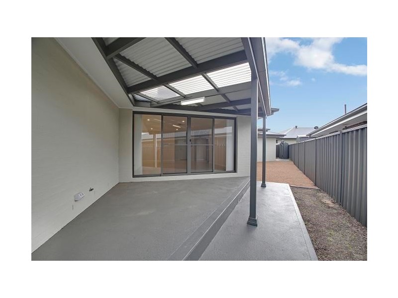 19B Mewburn Drive, Goulburn NSW 2580