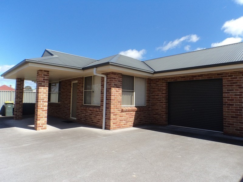 4/30 Addison Street, Goulburn NSW 2580